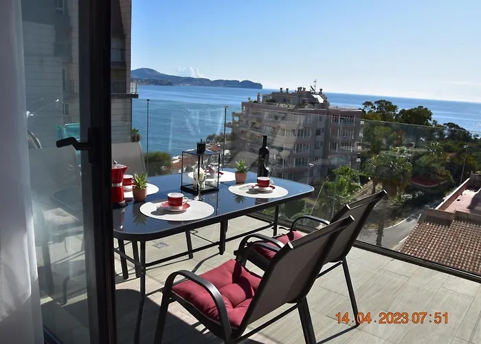 Sea View And Ifach Appartamento Calpe